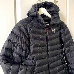 Arc’teryx Cerium LT Hoody Puffer Jacket